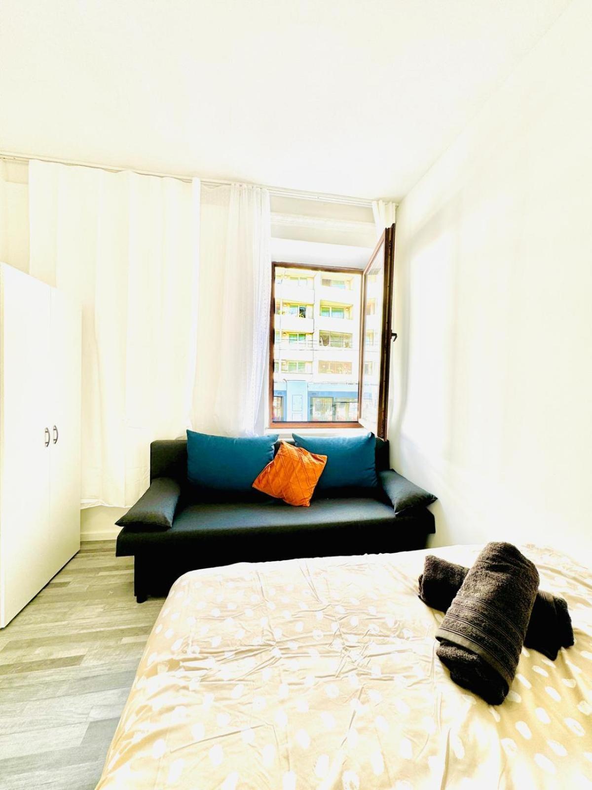Affordable 4br Shared Apartment, 10 Min To Fac Platz Apartmán *