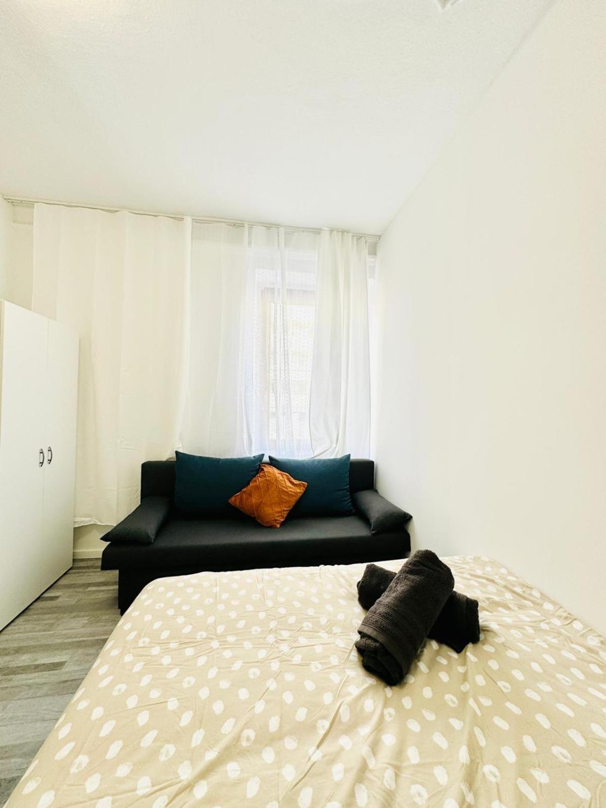 Affordable 4br Shared Apartment, 10 Min To Fac Platz Apartmán Vídeň