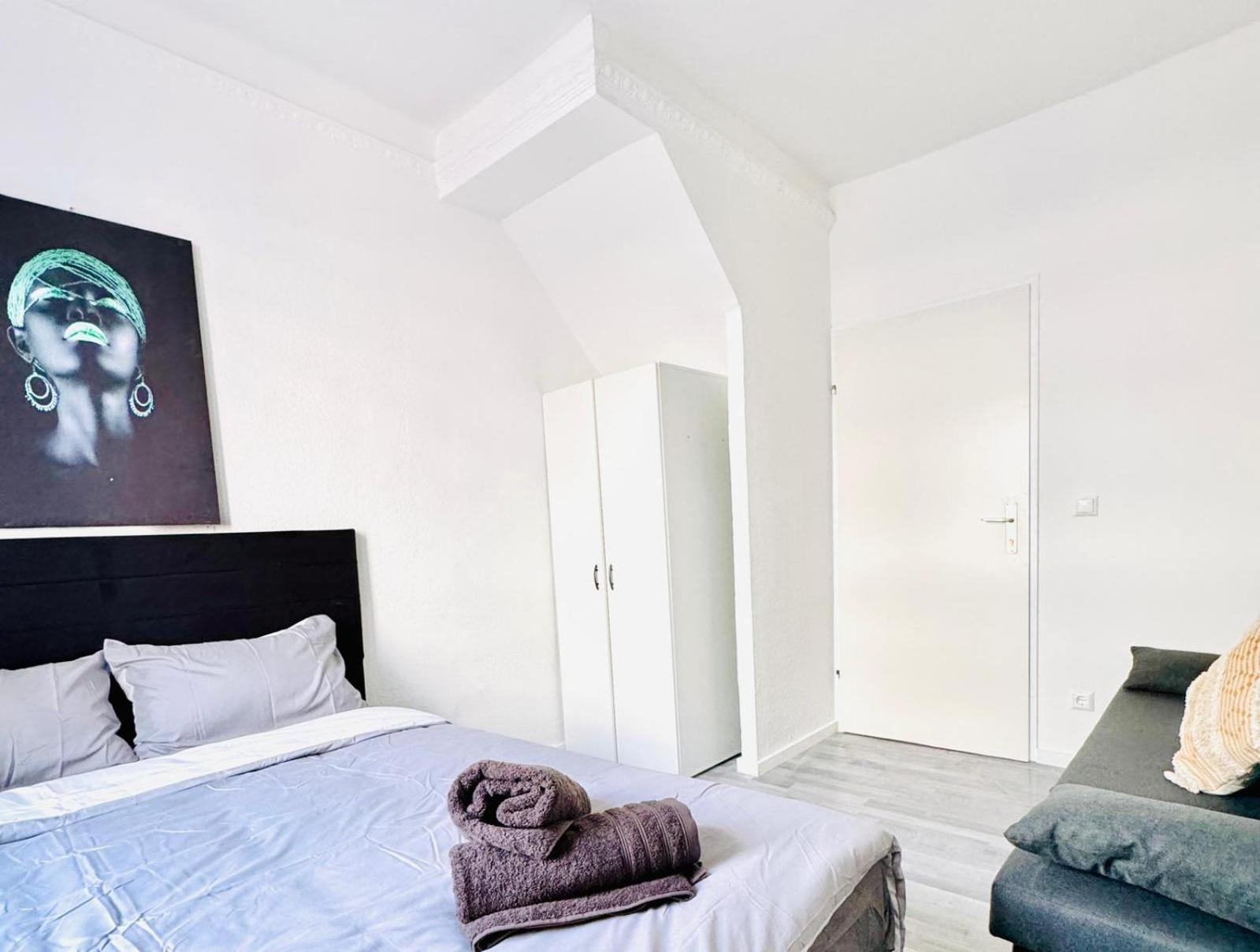 Affordable 4br Shared Apartment, 10 Min To Fac Platz Apartmán *